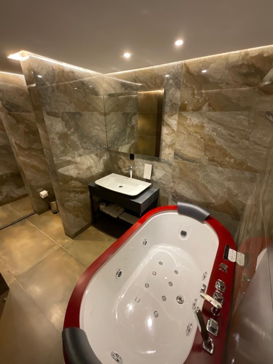 Massage, Bathroom