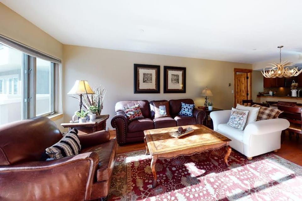 A Beaver's Lodge Apartment in Beaver Creek