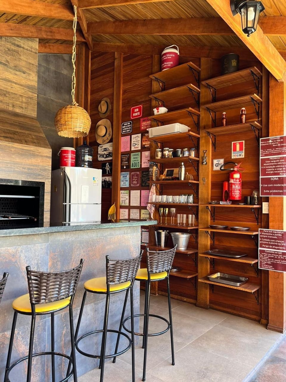 BBQ facilities, Dining area, pet friendly