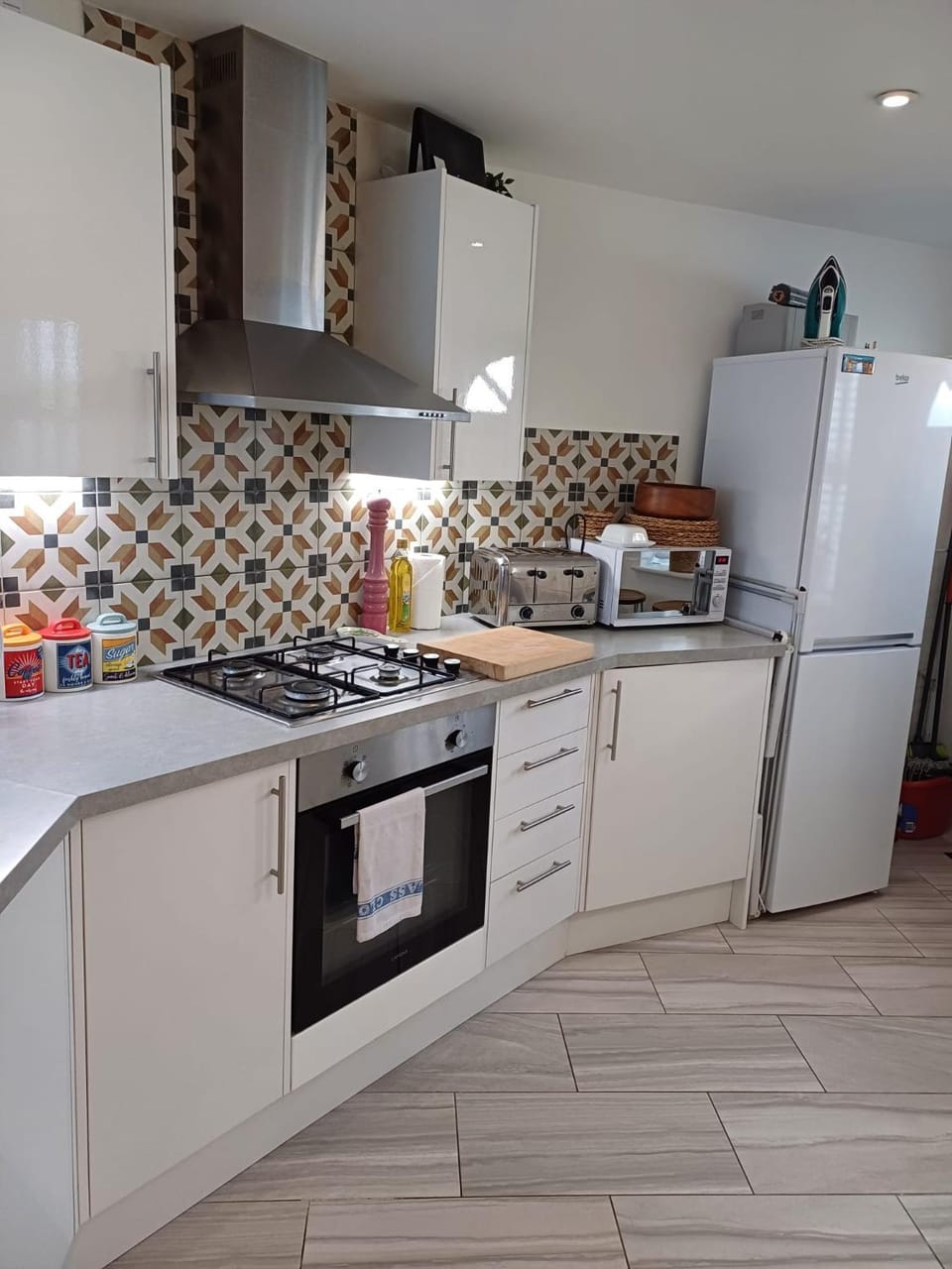 Kitchen or kitchenette, kitchen, kitchen