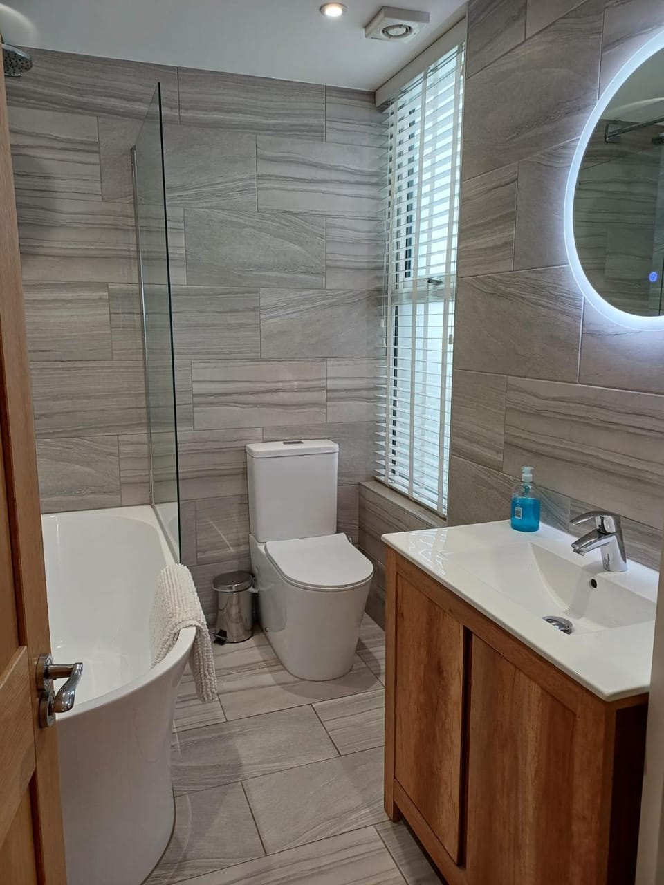 Shower, Bathroom, Bath