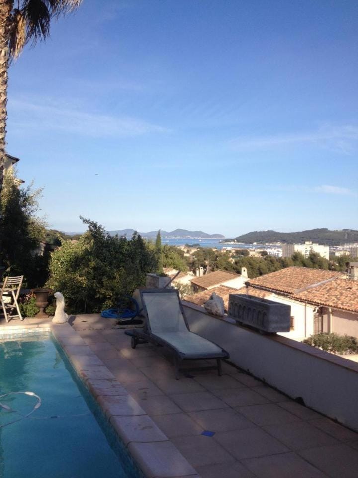 Les tortues vue mer House in La Seyne-sur-Mer