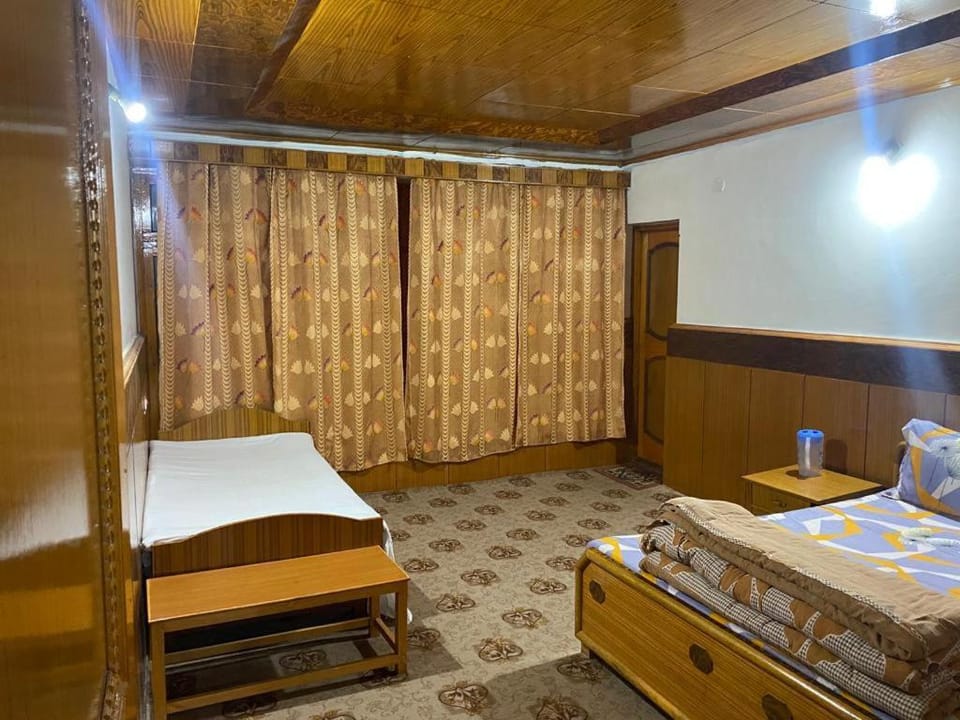 Otsal guest house nubra Bed and Breakfast in India