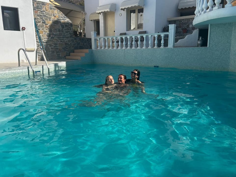 Activities, Summer, Swimming pool