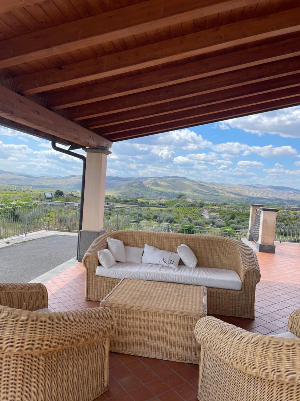 Property building, Patio, Day, Natural landscape, View (from property/room), Balcony/Terrace, Lobby or reception, Mountain view, Internal: Not applicable to any particular room