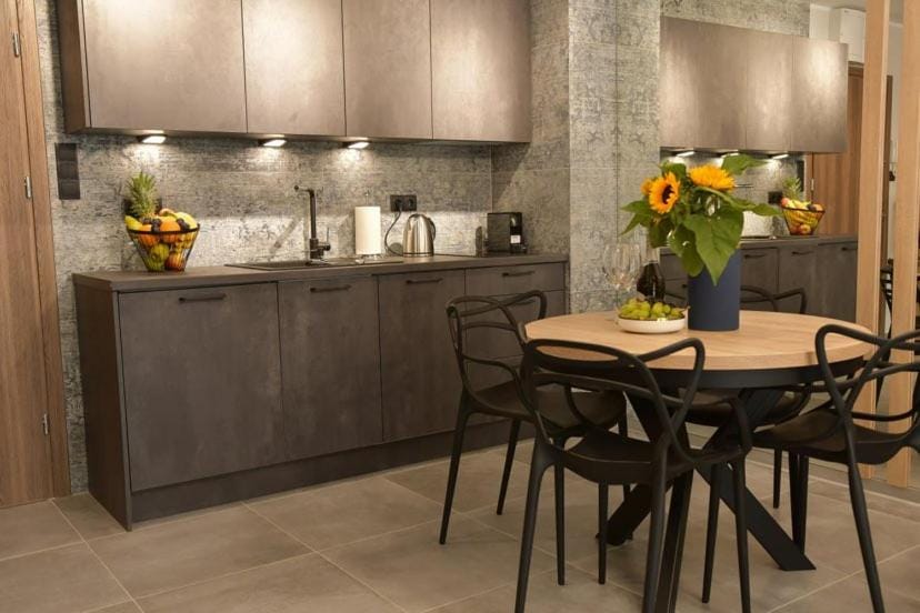 Apartament Prywatny Stone Hill Rackiewicz z basenem Apartment in Lower Silesian Voivodeship