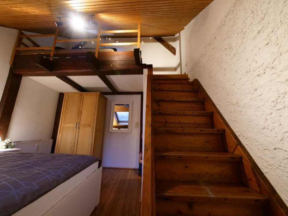 Decorative detail, Bedroom