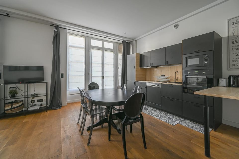 Appartement de Prestige - Grand Varenne Apartment in Paris