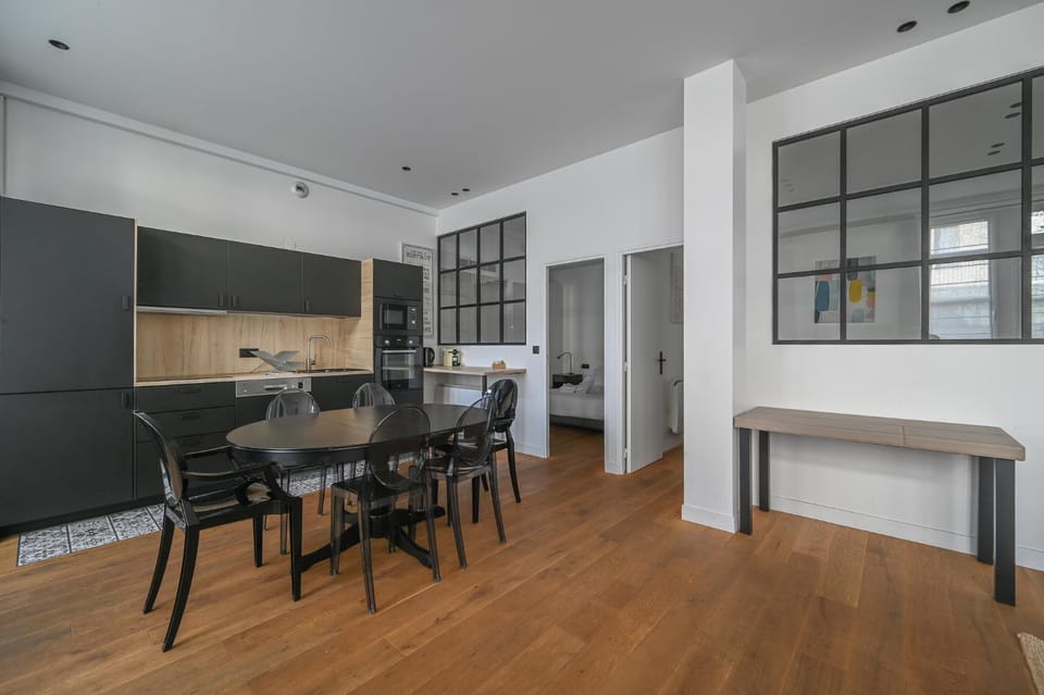 Appartement de Prestige - Grand Varenne Apartment in Paris