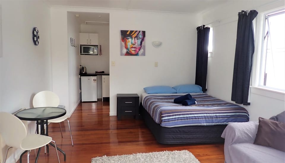 Bed, Coffee/tea facilities, Kitchen or kitchenette, Bedroom