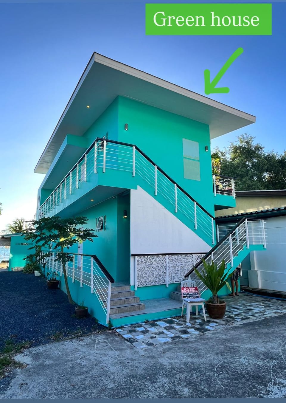 Property building, Day