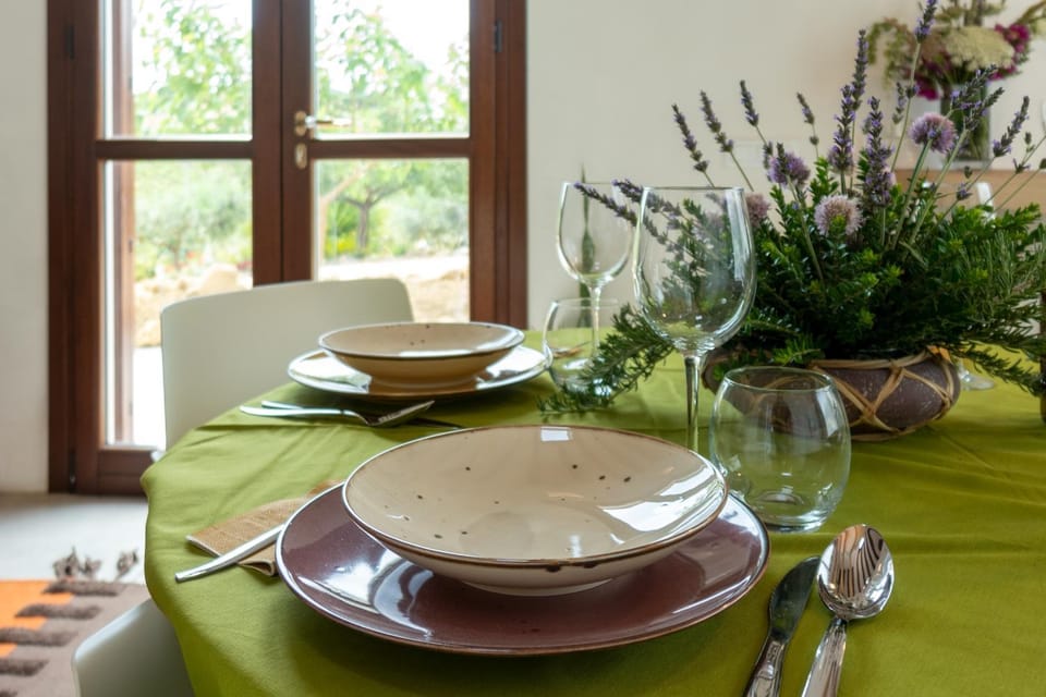 Zu Bastianu House House in Sicily