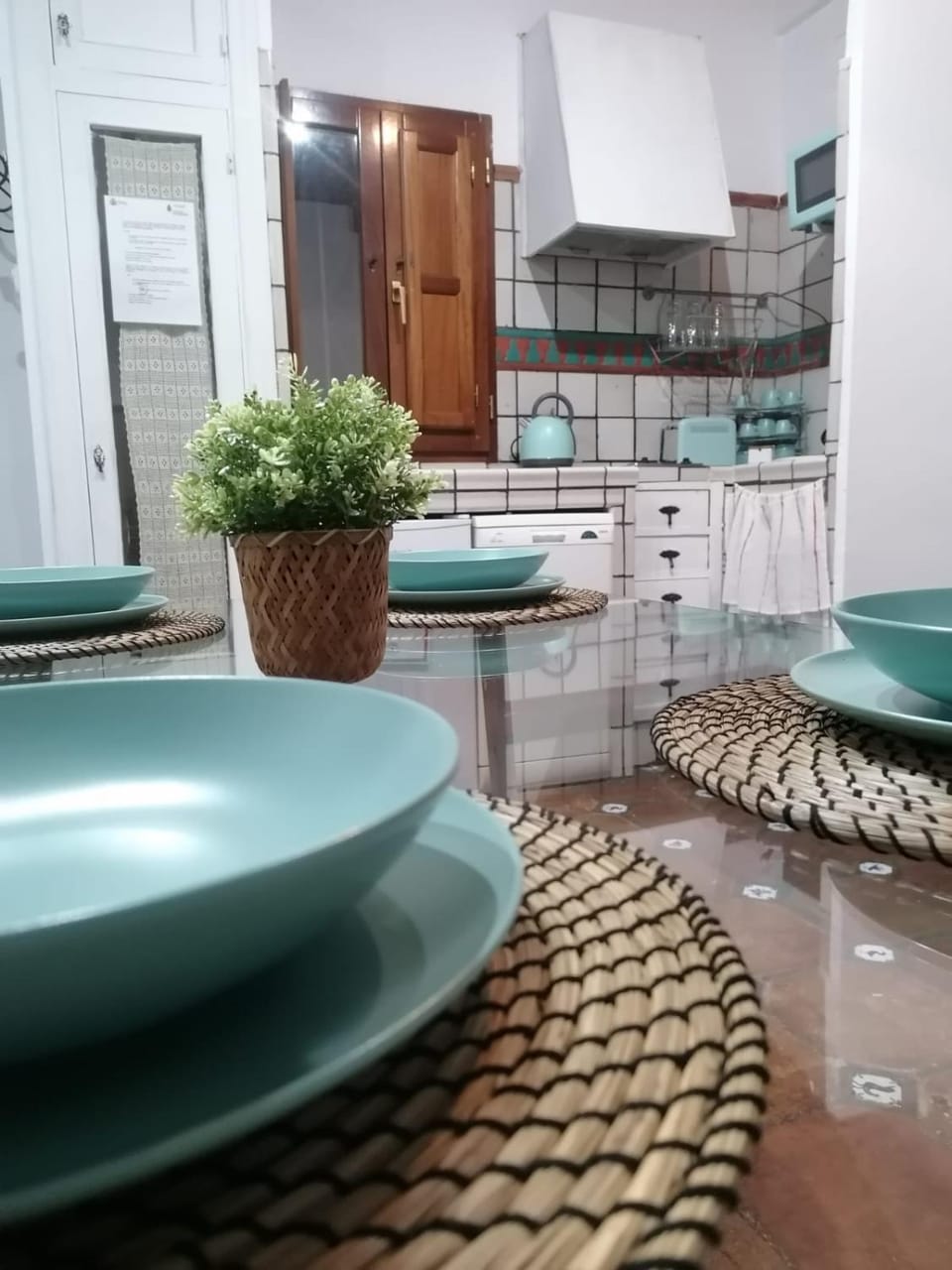 Living room, Dining area