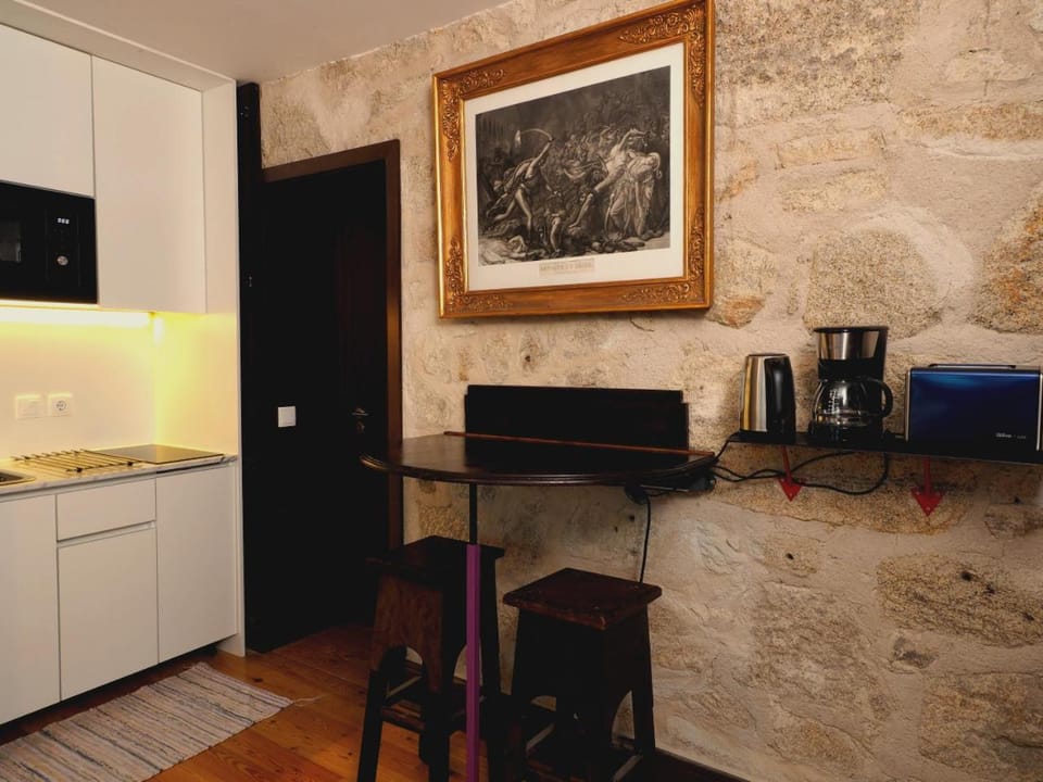 Coffee/tea facilities, Dining area