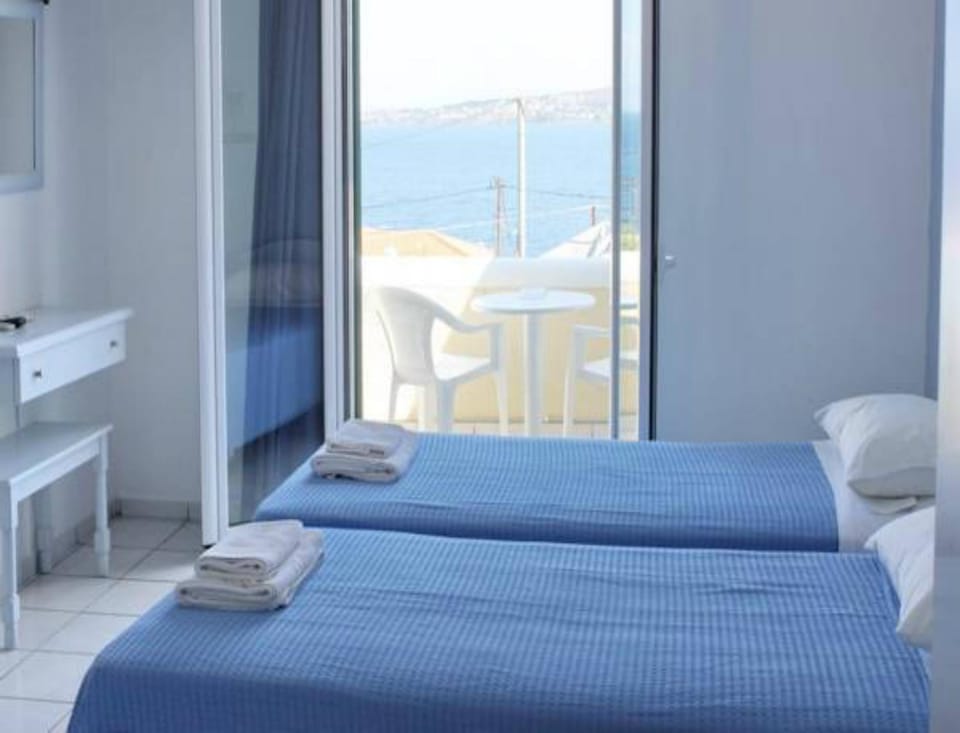 Alvi Studios Apartment hotel in Islands