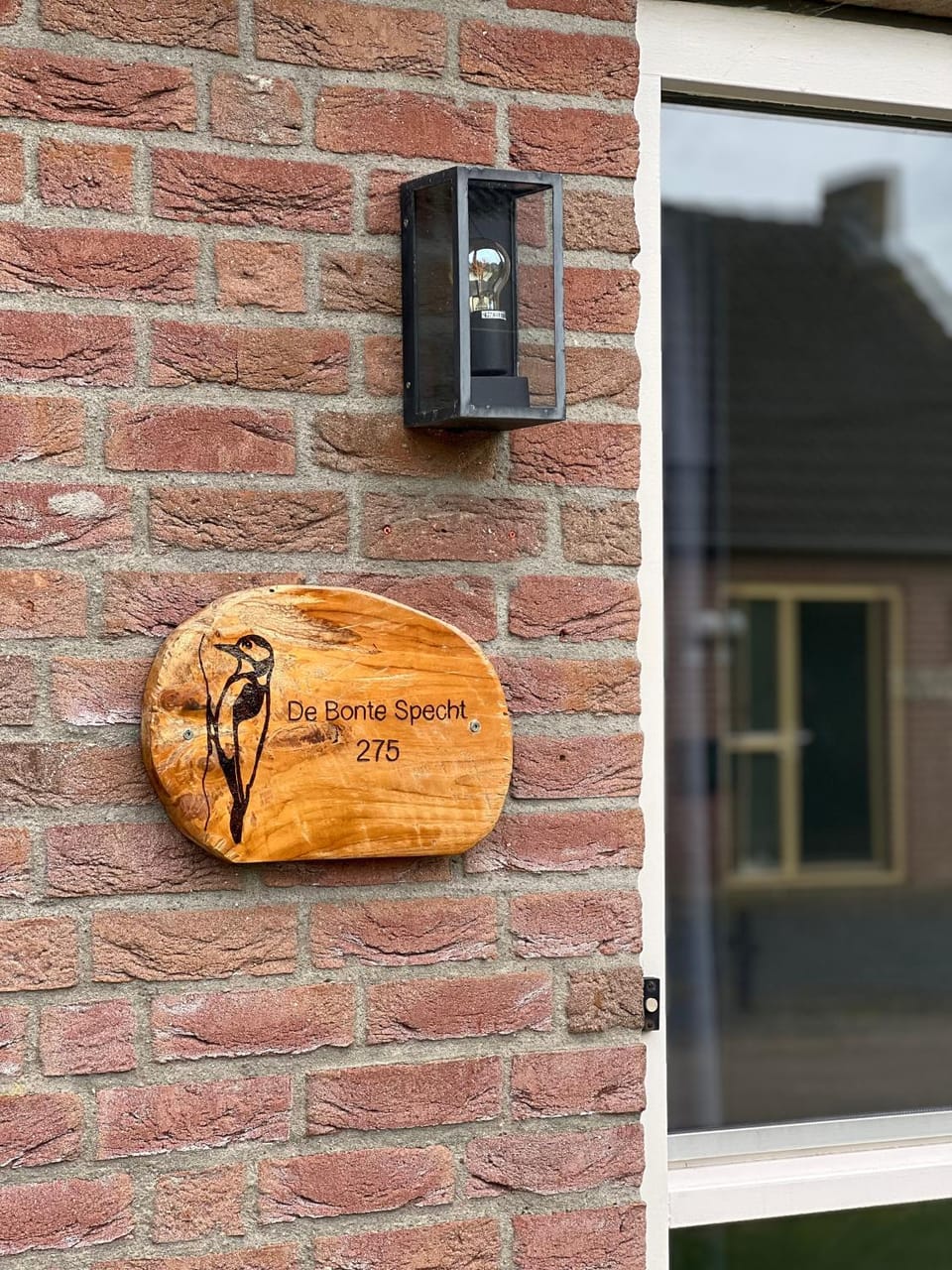 Vrijstaande 6 persoons Bungalow hottub en pizzaoven op vakantiepark House in Gelderland, Netherlands