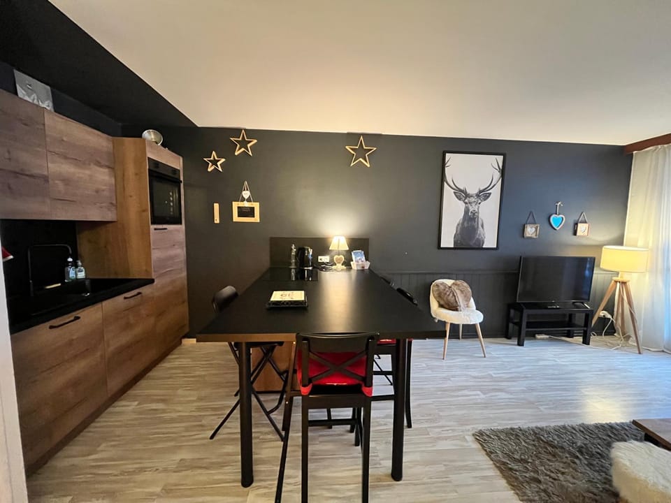 Praloup 1600 t3 sur piste 4p Apartment in Uvernet-Fours