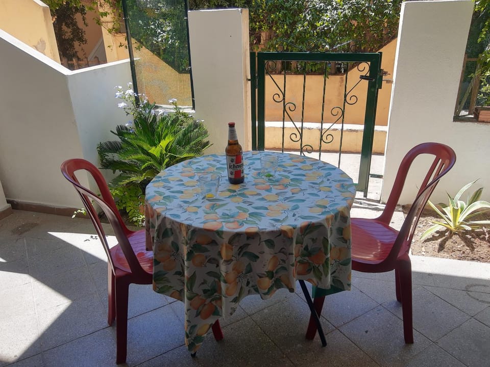 Patio, Day, View (from property/room), Balcony/Terrace, Dining area