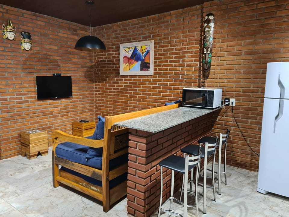 Bed, Kitchen or kitchenette, Living room