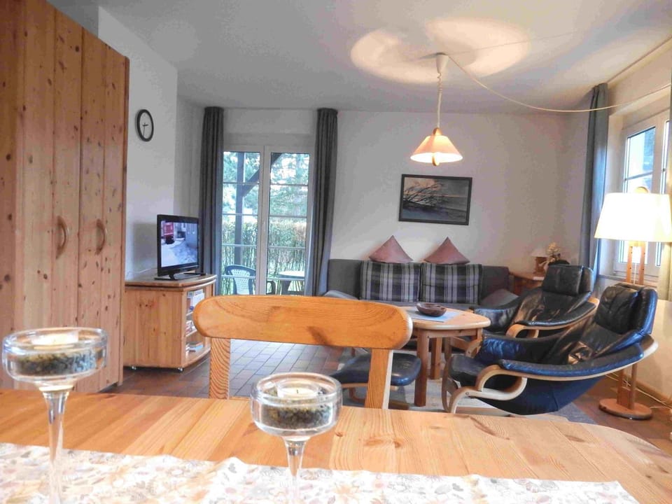 Resi E02 Apartment in Prerow