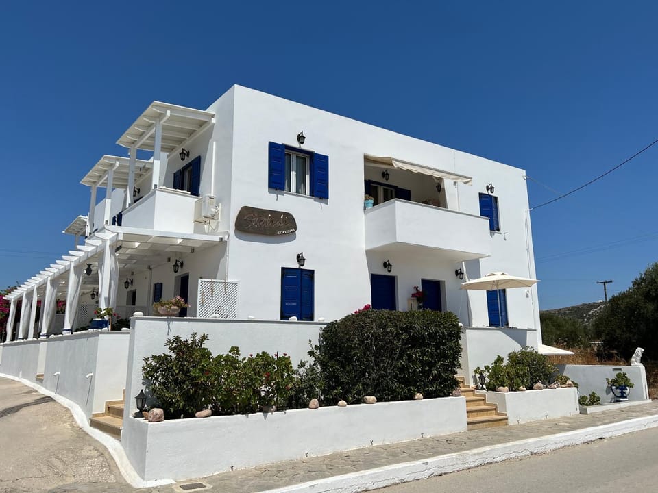 Stolidi Apartment in Milos