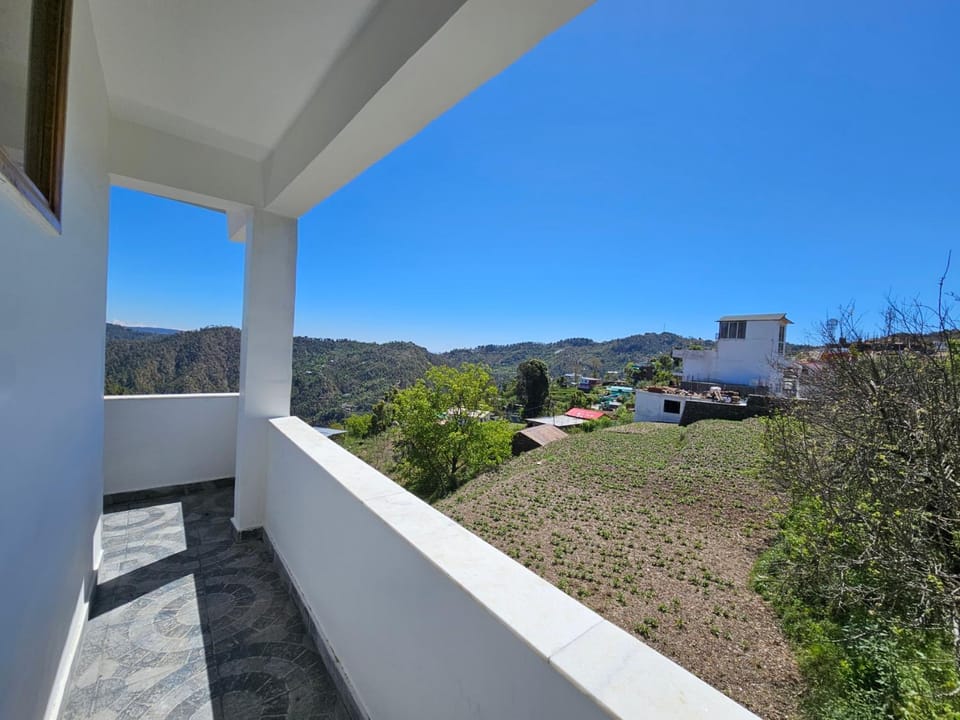 Natural landscape, Balcony/Terrace, Mountain view