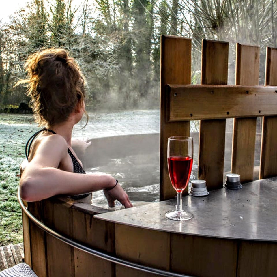 Hot Tub, Hot Tub, Open Air Bath, Open Air Bath