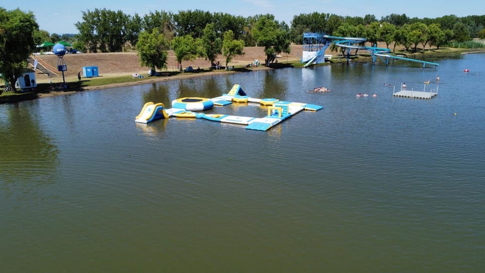 Day, Natural landscape, Activities, Lake view, River view
