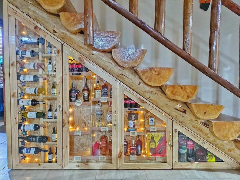 Lounge or bar, Drinks, oven
