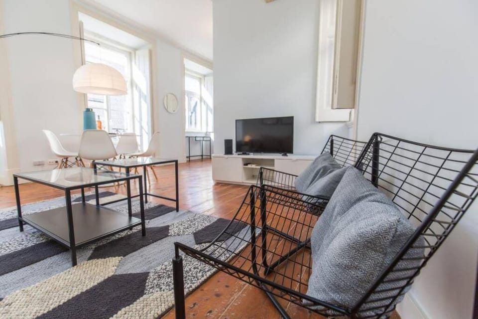 Communal lounge/ TV room, TV and multimedia, Living room, Seating area
