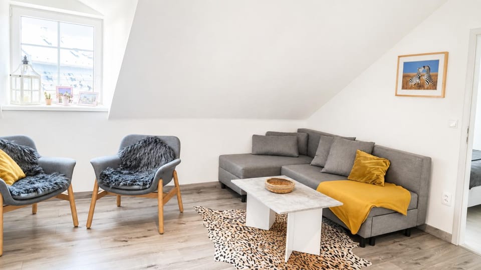 Apartmán - Café Princ pod Hradem WiFi, KLIMA Apartment in Czechia