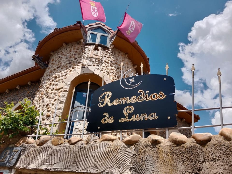 Remedios de Luna House in Castile and León