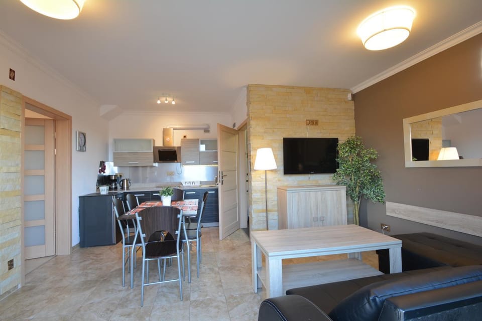 Communal lounge/ TV room, TV and multimedia, Kitchen or kitchenette, Living room, Seating area, Dining area, Evening entertainment, minibar