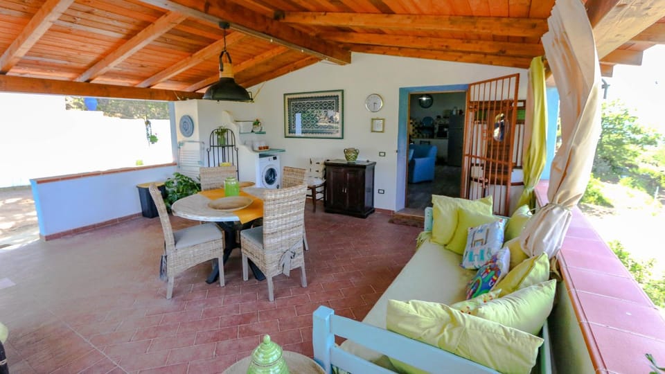 Balcony/Terrace, Dining area