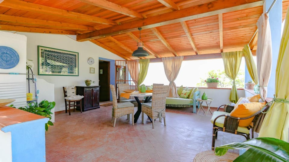 Balcony/Terrace, Dining area