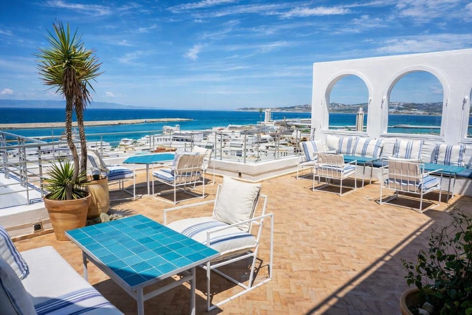 Balcony/Terrace, City view, Sea view, Sunrise
