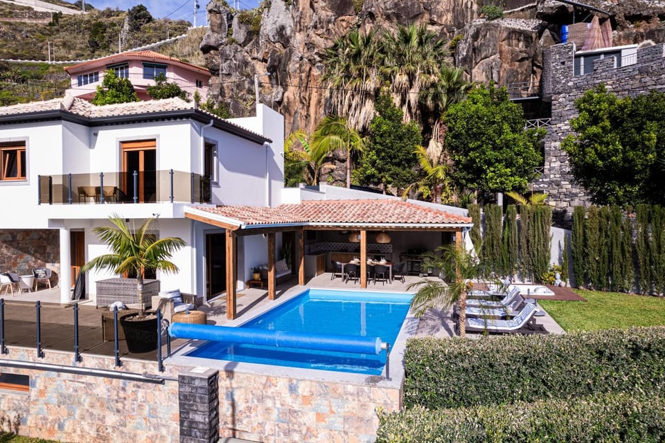 GALVÃO HOUSE EXPERIENCE Villa in Madeira District