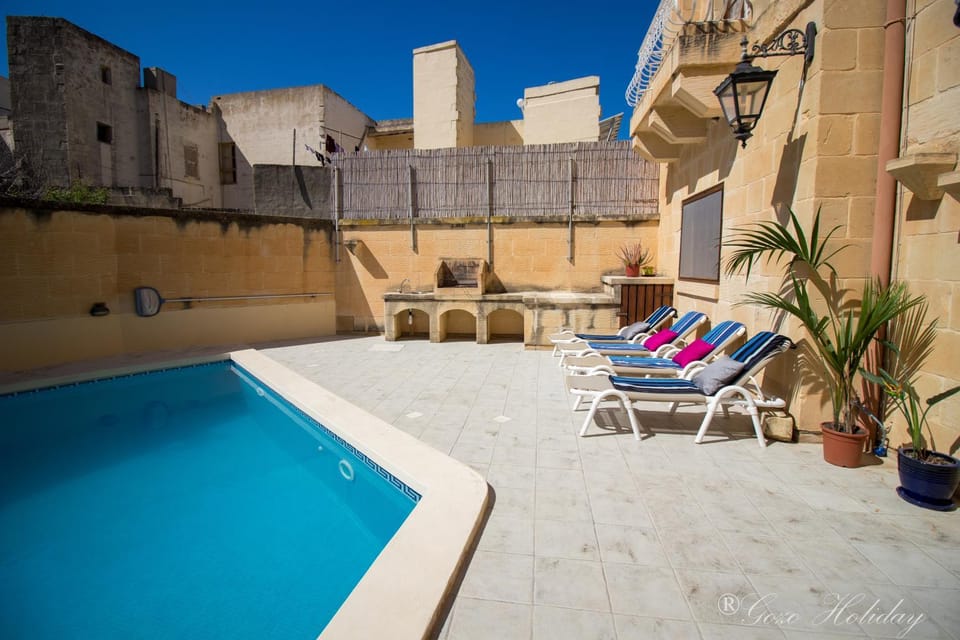 BBQ facilities, BBQ facilities, Swimming pool