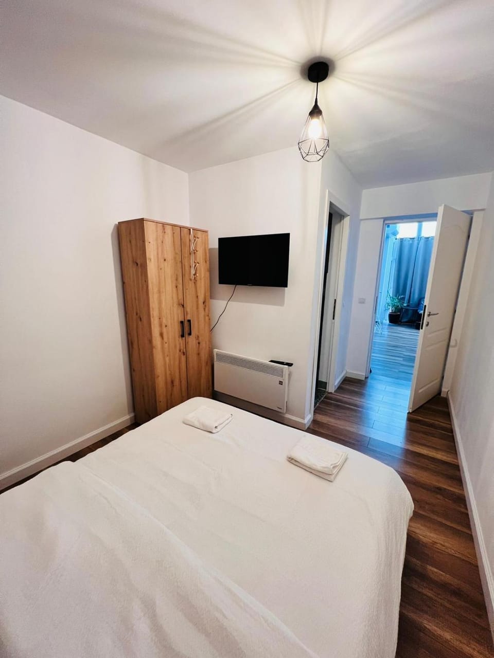 Master Adventure Guest House Bed and Breakfast in Romania
