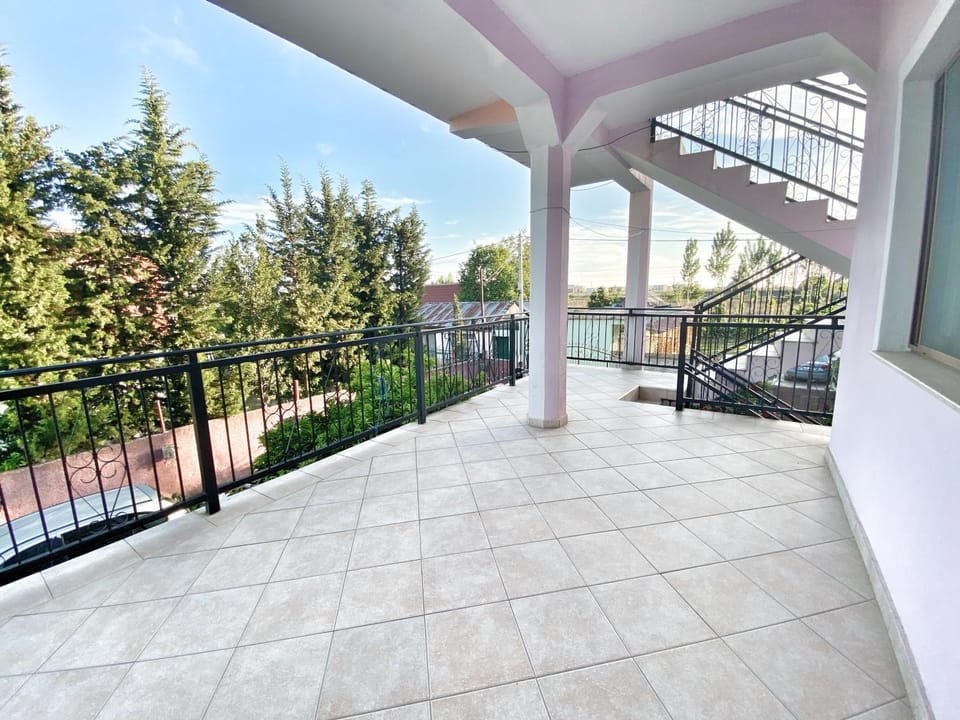 Property building, Day, View (from property/room), Balcony/Terrace, City view, Garden view, Mountain view, Street view, Sunset