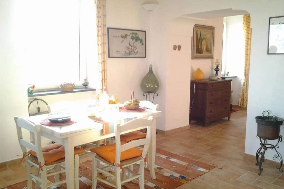 Casa Marilò - A Beautiful House Overlooking Amalfi House in Amalfi