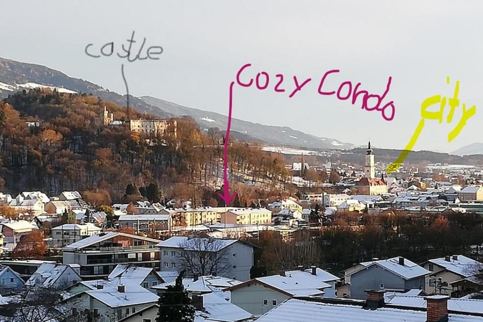 Cozy Condo close to town, castle, lake and hiking Apartment in Carinthia, Austria