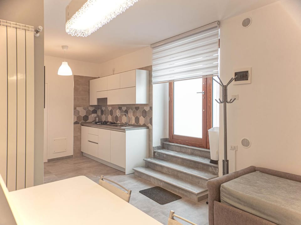 Bed, Kitchen or kitchenette, Photo of the whole room