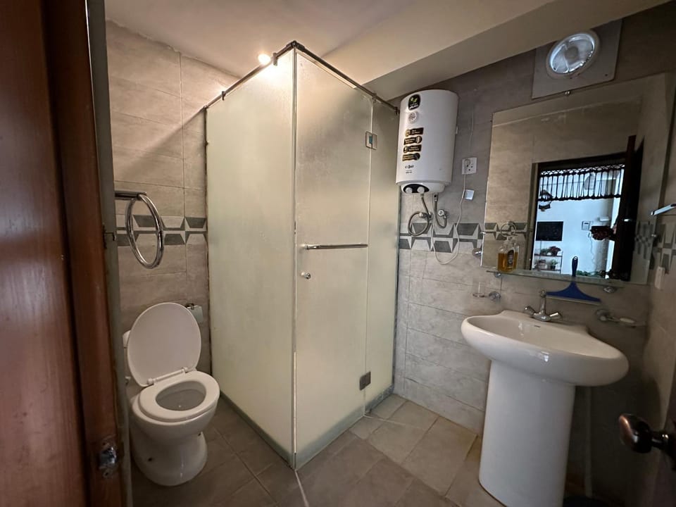 Toilet, Bathroom