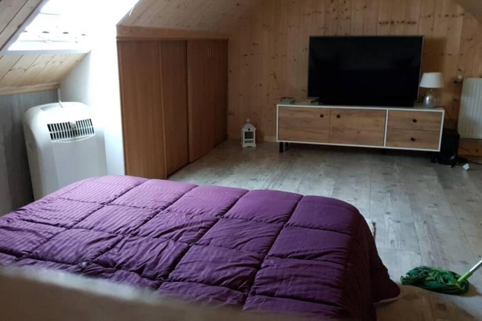 Joli Studio confort indépendant coeur de Sologne Apartment in Centre-Val de Loire