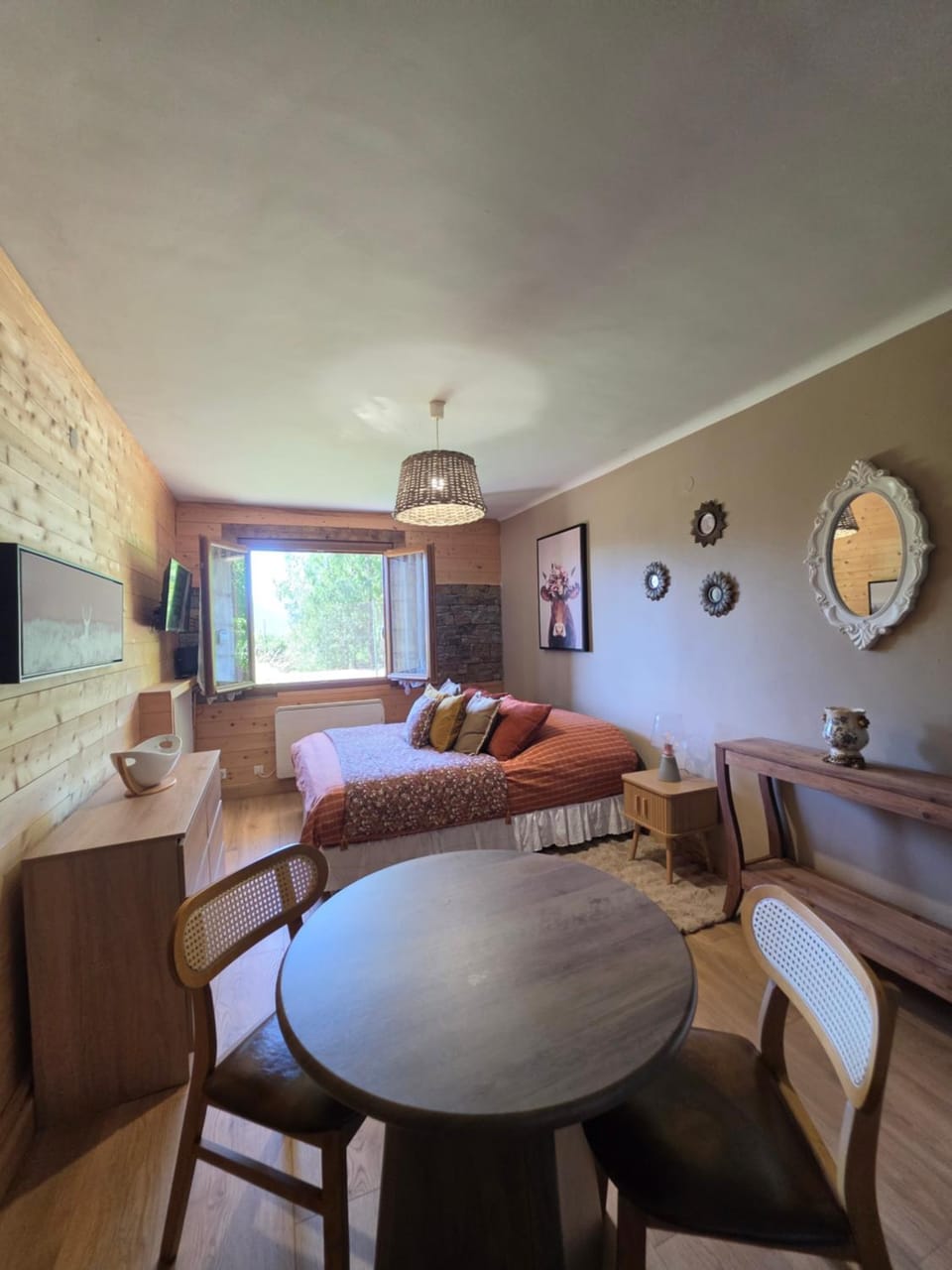 studio entier 25m2 proche centre ville Font Romeu Apartment in Bolquère