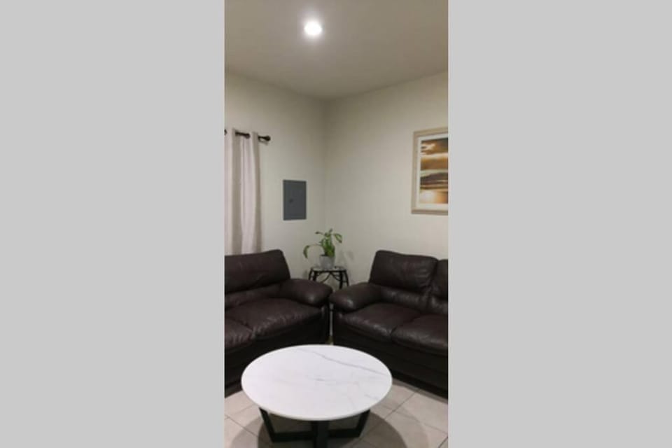 Living room, Lobby or reception
