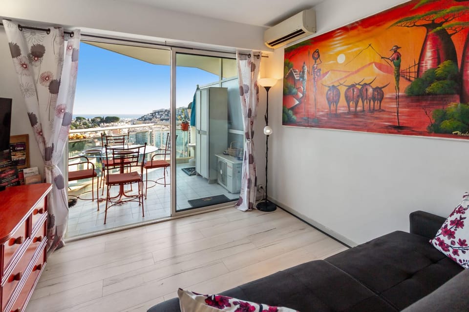 La Coquette - Sea View - Parking - AC - Pool Apartment in Nice