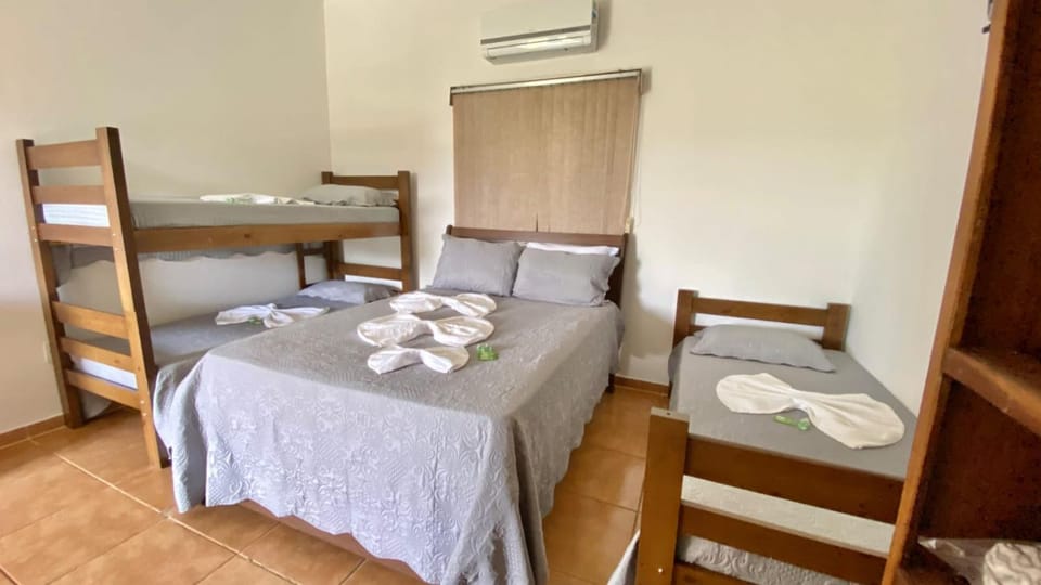 Hotel Chalés Cachoeira 3 Quedas Country House in State of São Paulo
