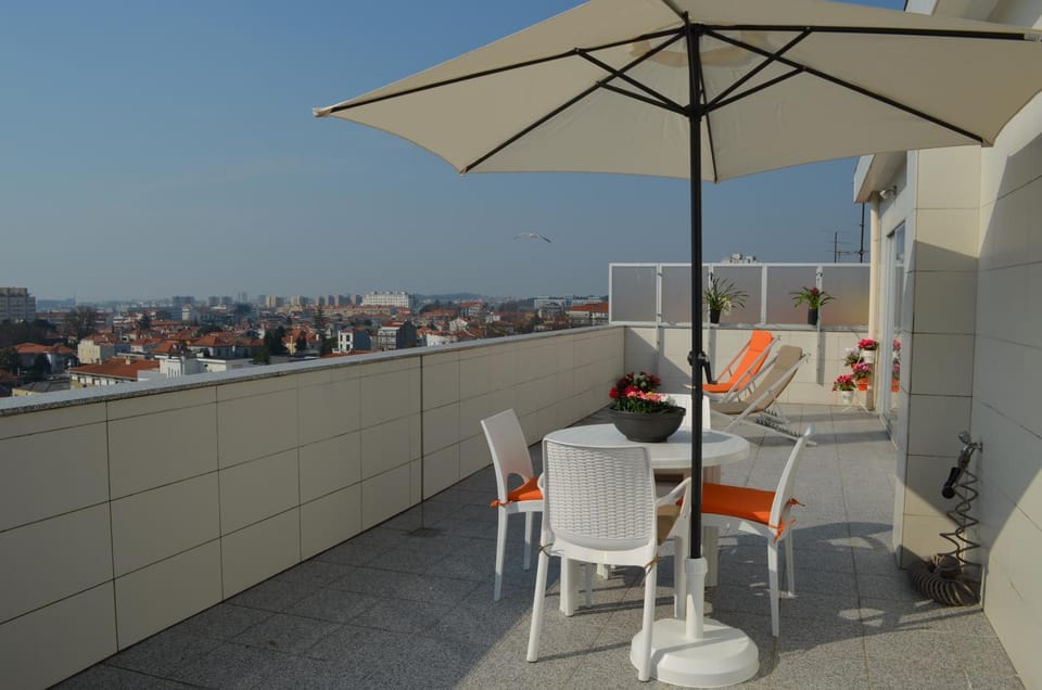Balcony/Terrace, Balcony/Terrace